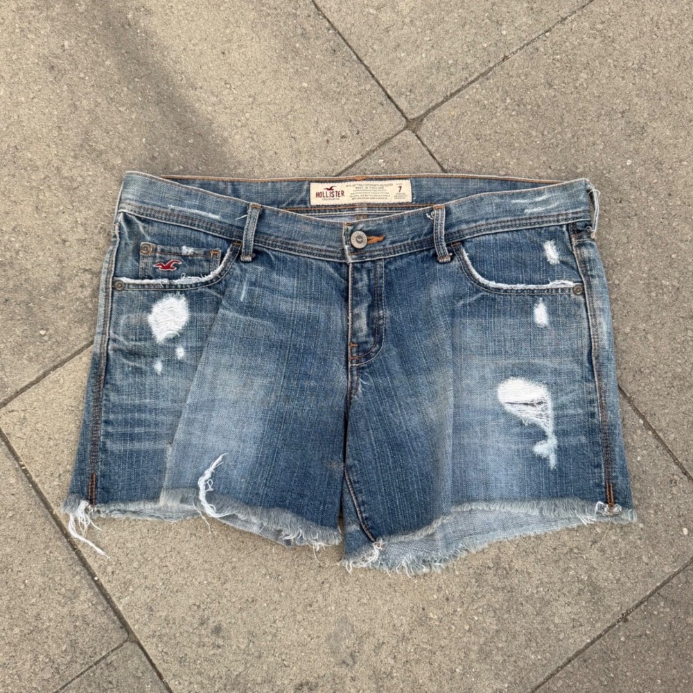 Hollister Womens Distressed Denim Shorts Low Rise Cut Off Blue Size 7